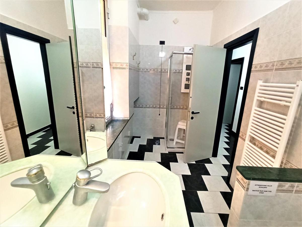 Casa Vacanza Laura Генуя Экстерьер фото